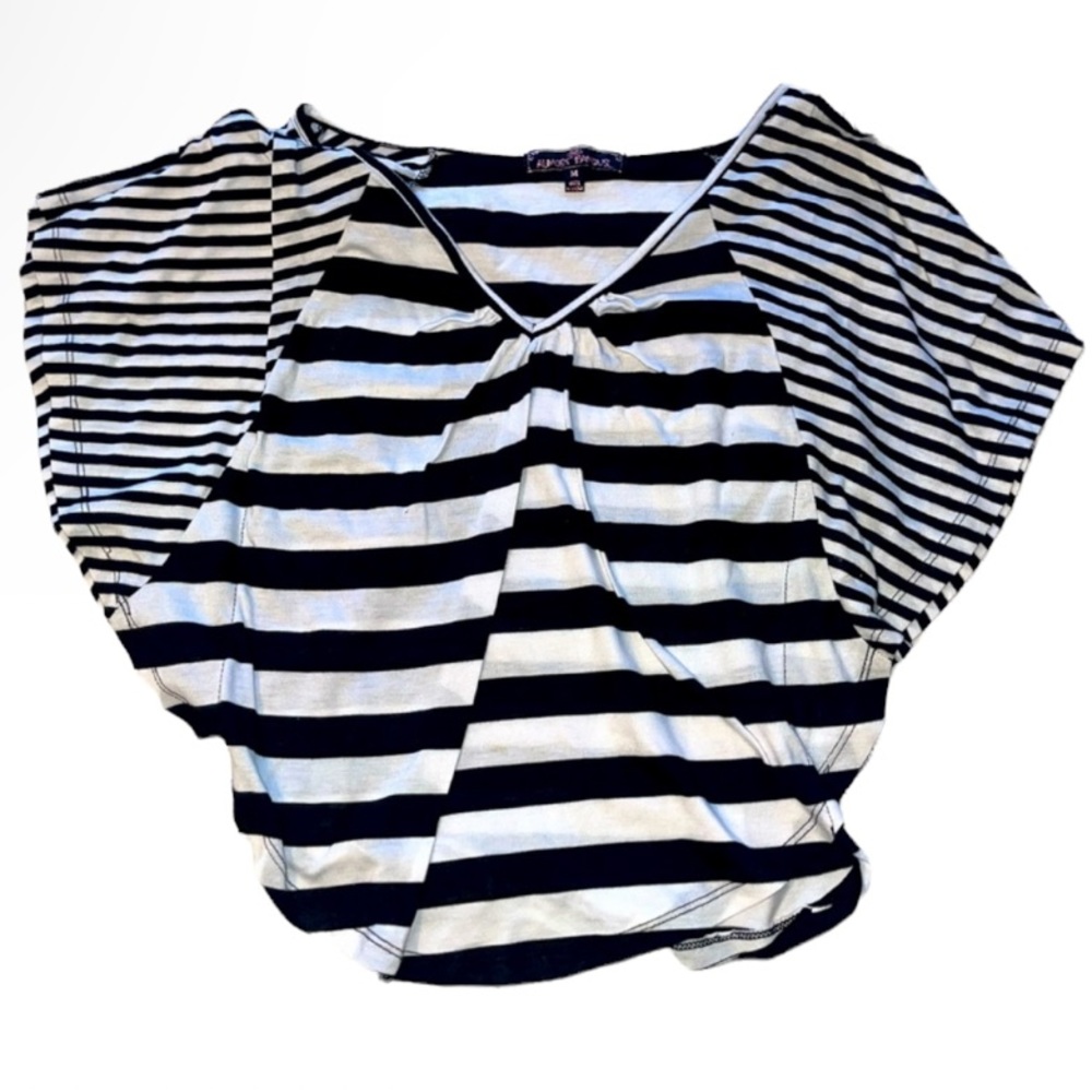 Black & white striped top